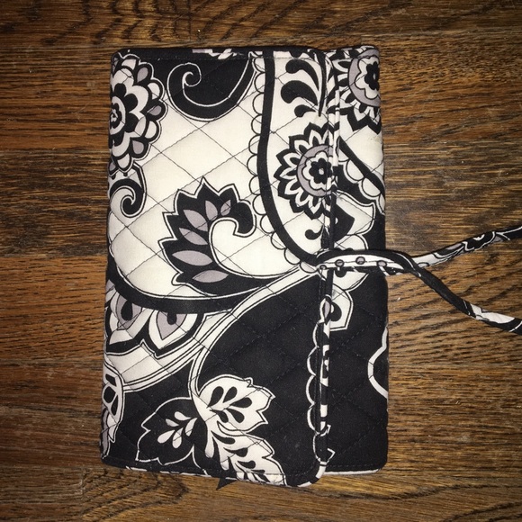 Vera Bradley travel jewelry organizer - Picture 1 of 2